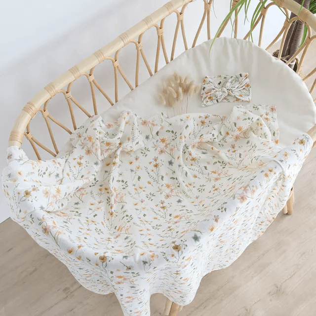 baby swaddle and topknot