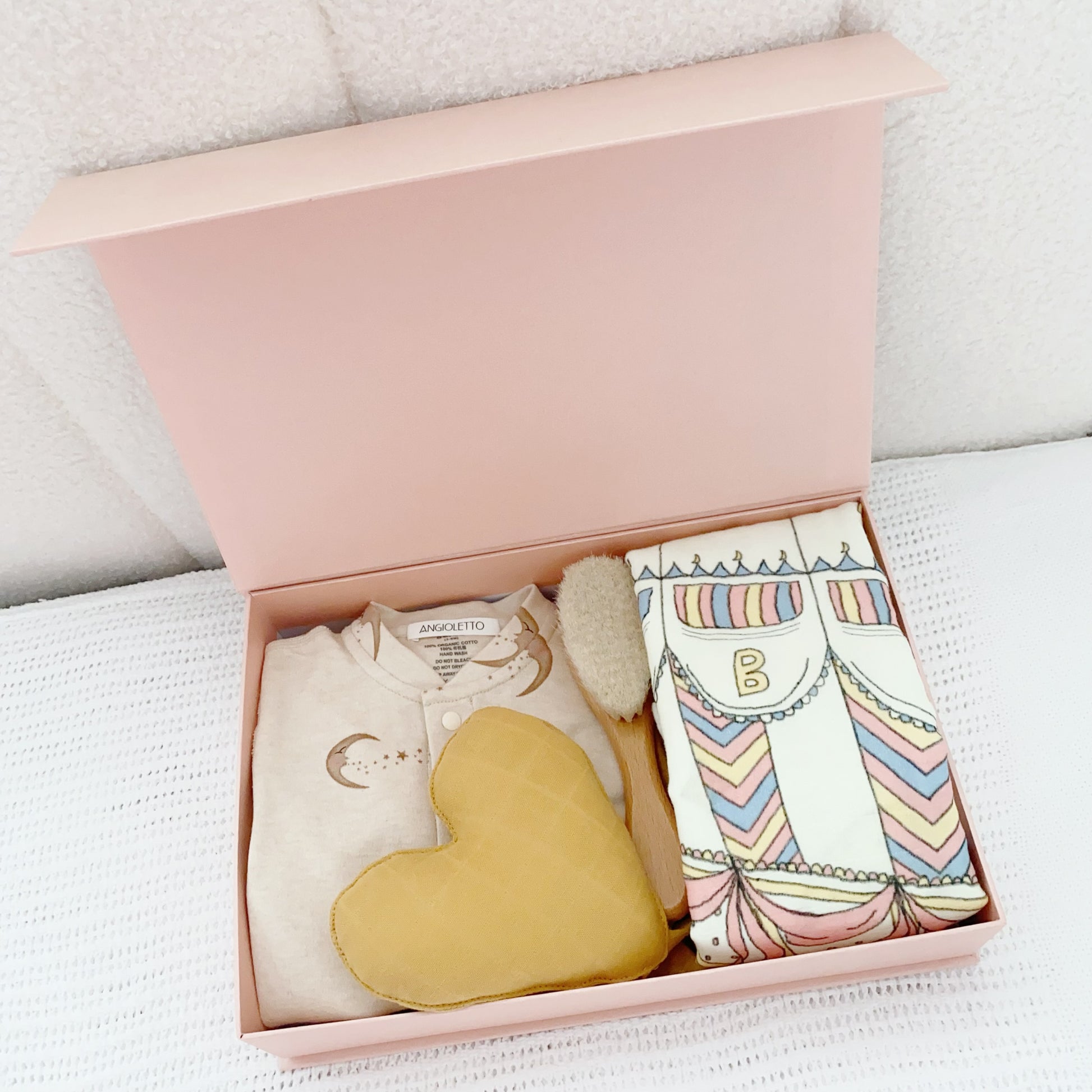 Baby Girl Gift Hamper 