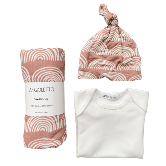 baby shower gift hamper